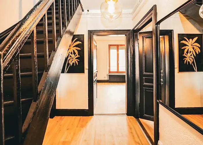 Апартаменты Charme Centre *